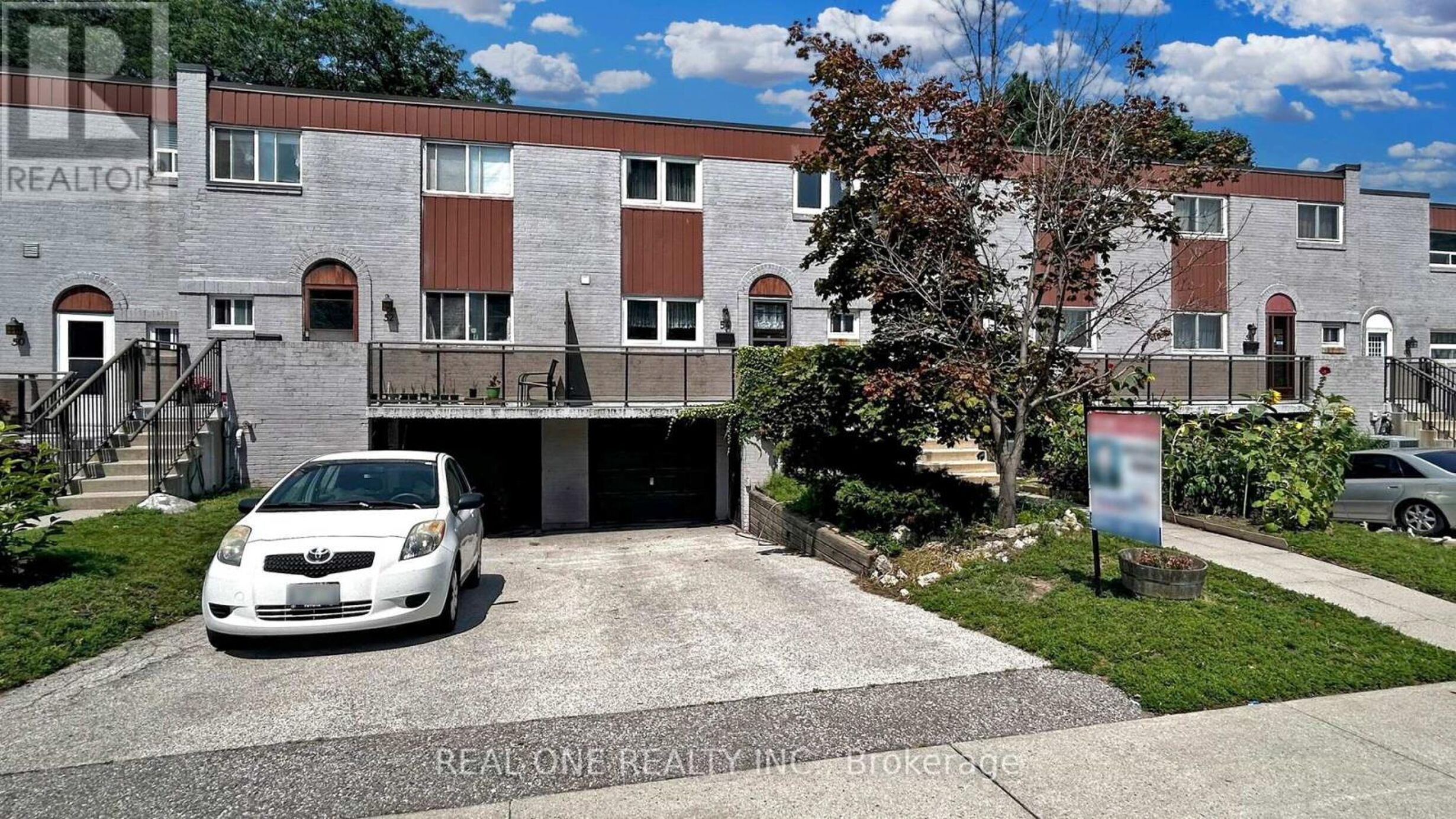 54 BONIS AVENUE Image
