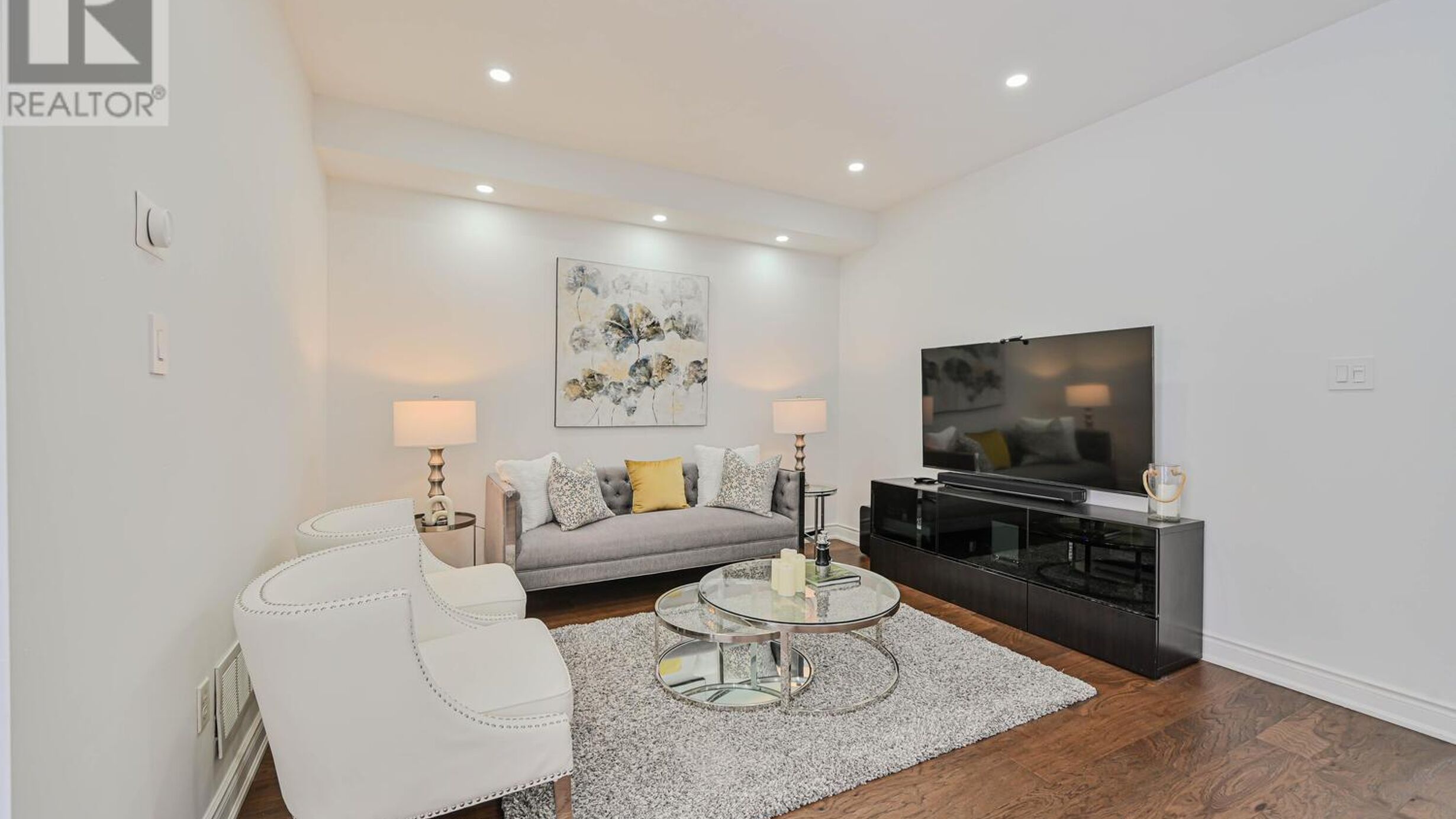 97 ARCO CIRCLE Image
