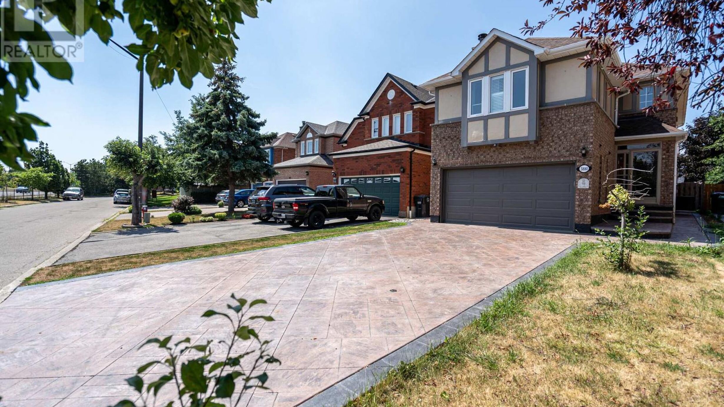 5880 CHORLEY PLACE E Image