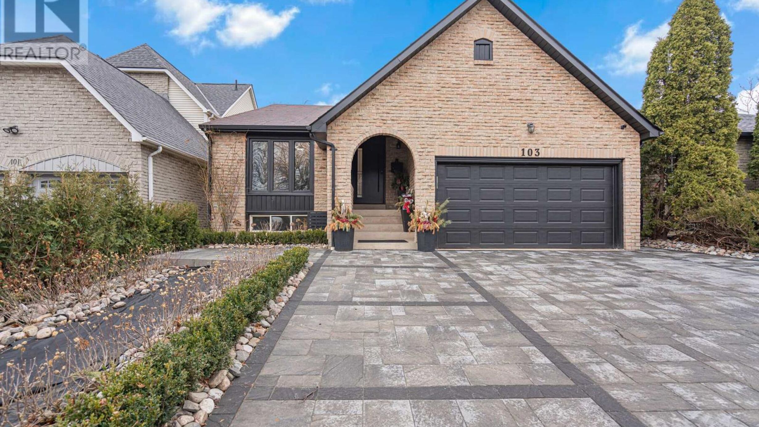 103 ELMBROOK CRESCENT Image