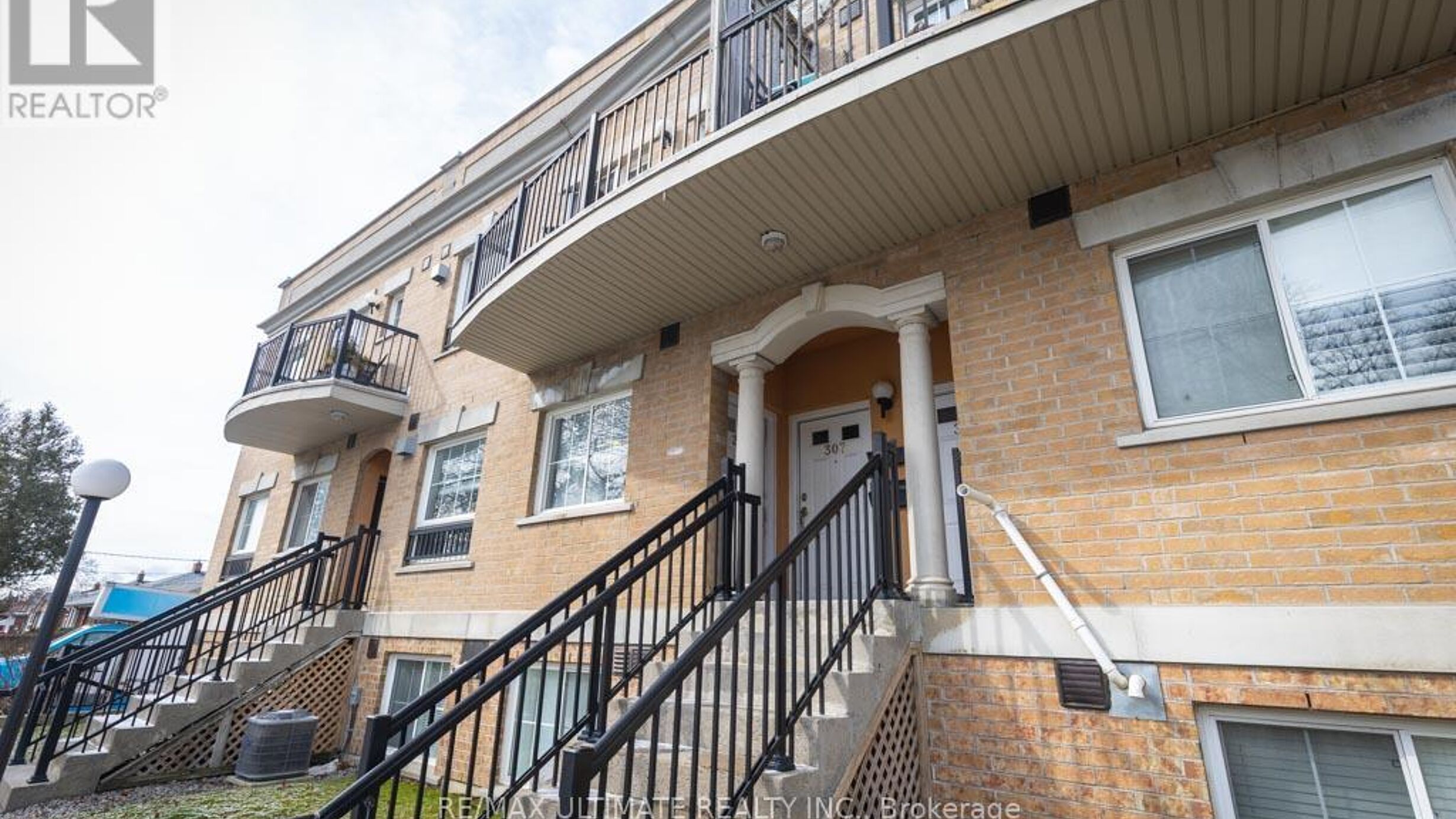 207 - 1785 EGLINTON AVENUE E Image