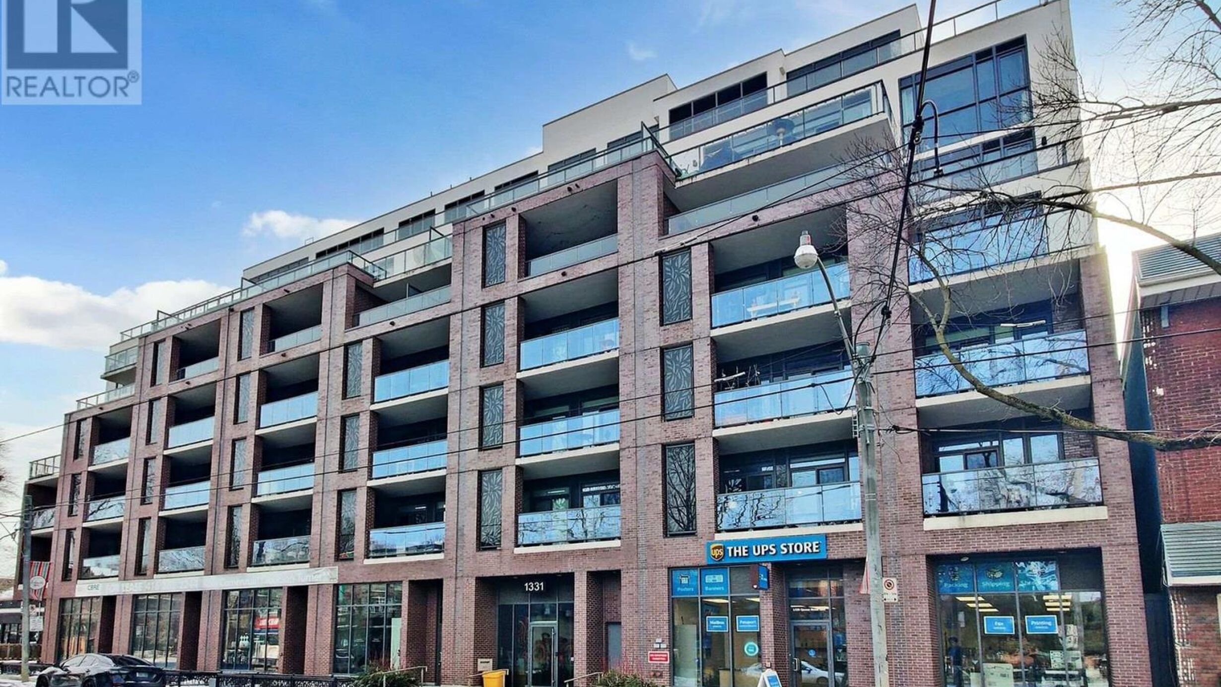 509 - 1331 QUEEN STREET E Image