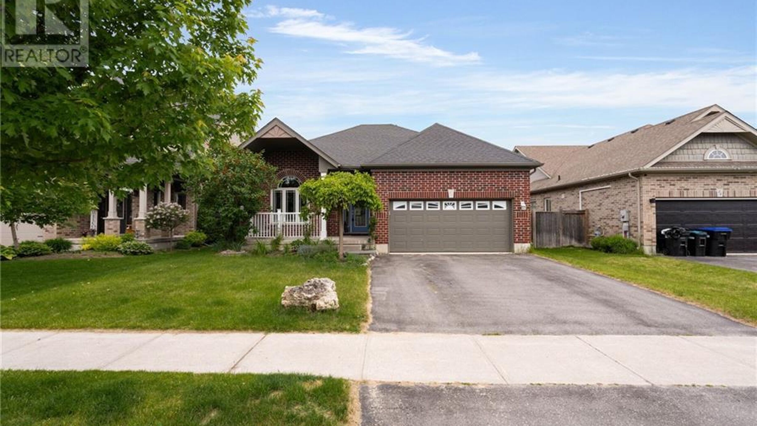 60 BROWNLEY LANE Lane Image
