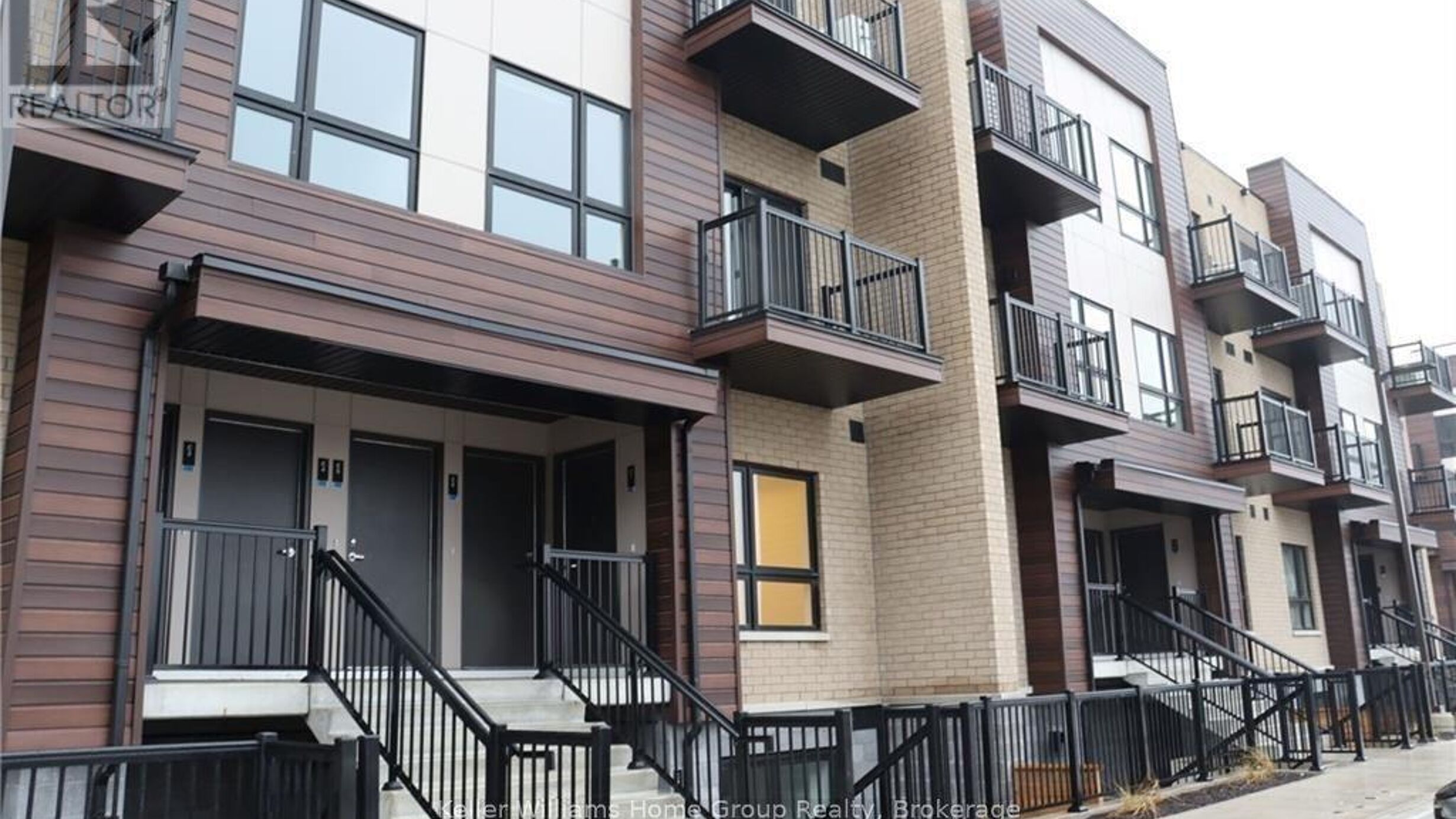 10 PALACE Street Unit# A15 Image