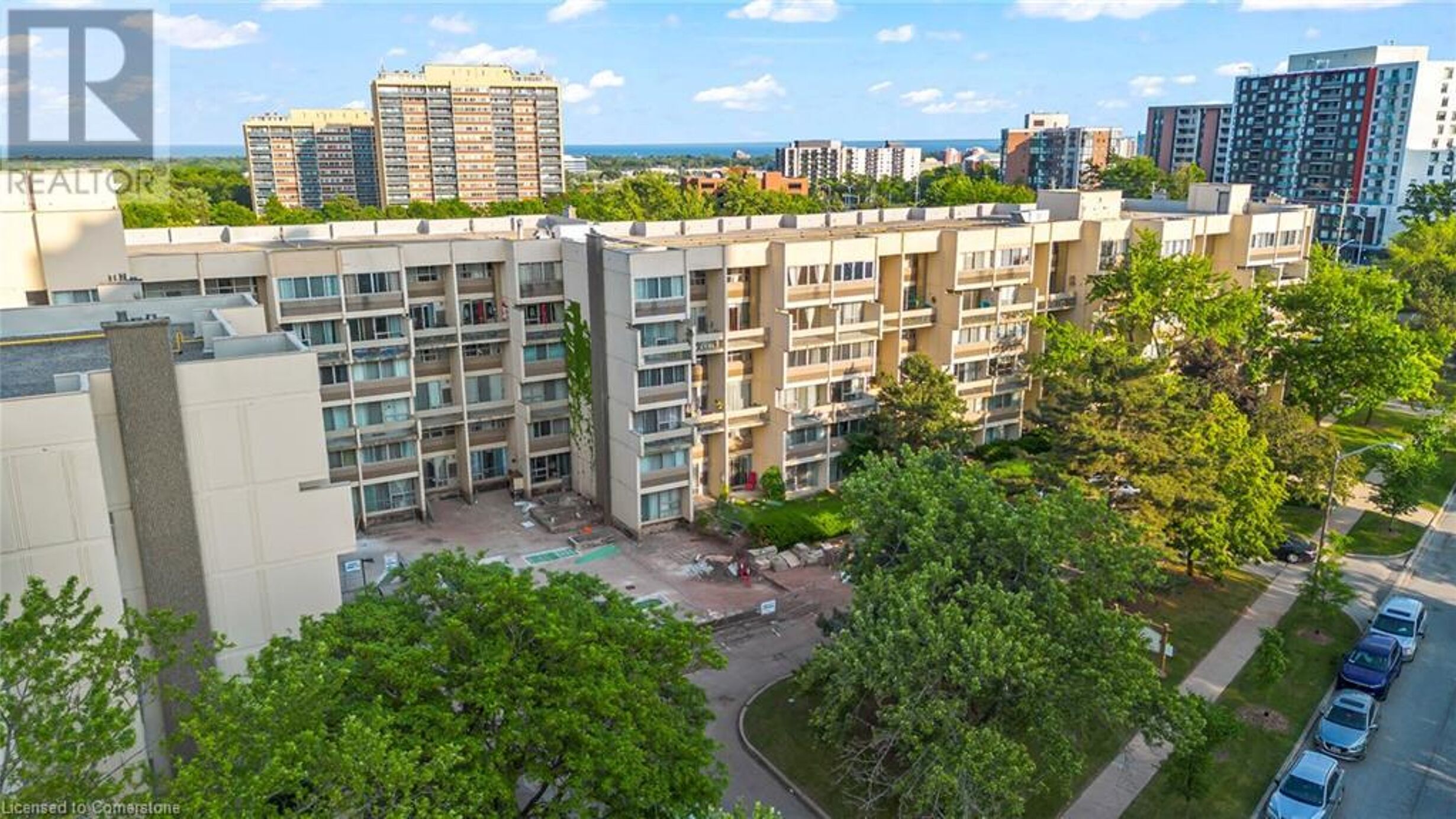 1300 MARLBOROUGH Court Unit# 523 Image