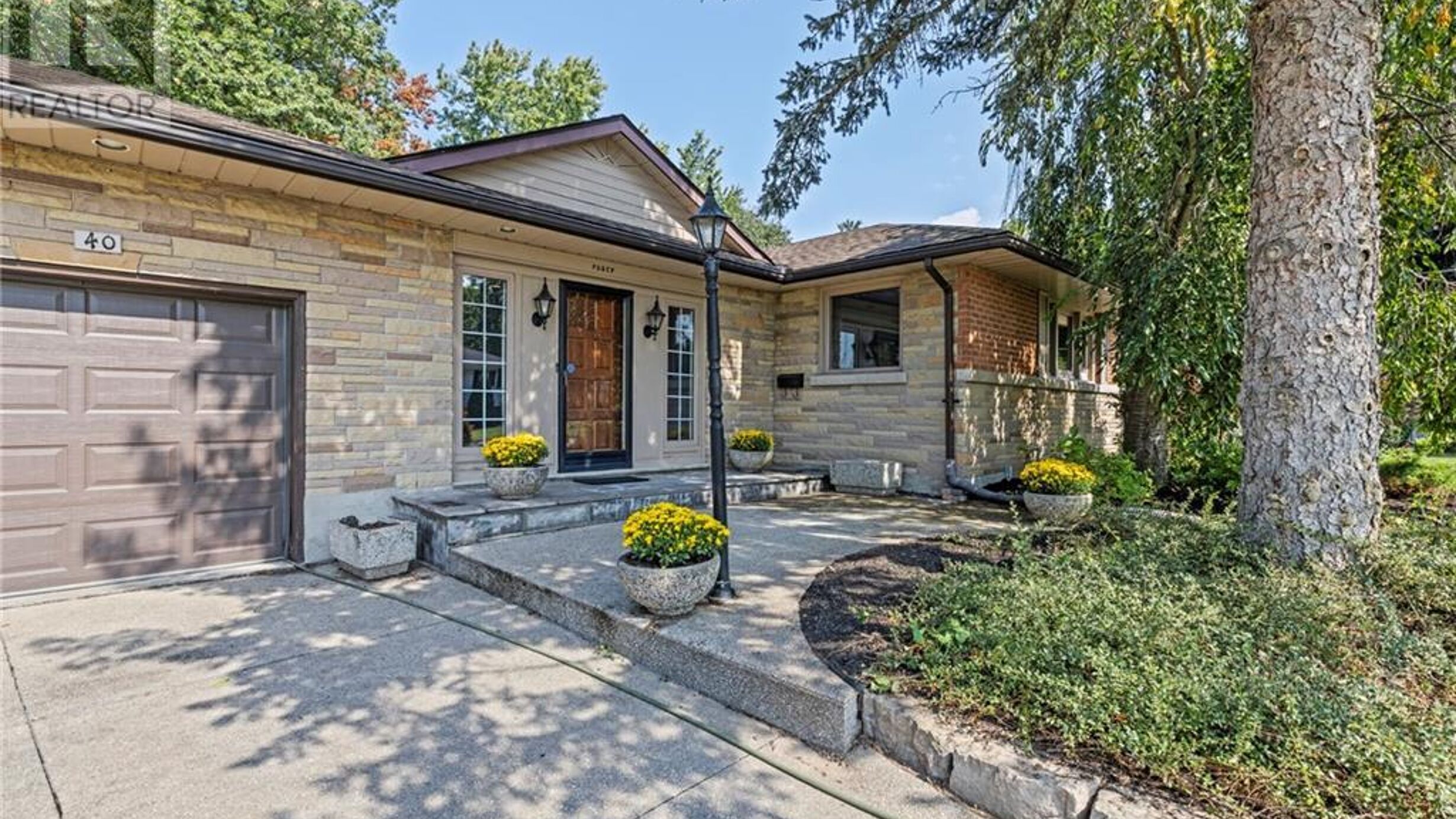 40 BERTRAM Drive Image