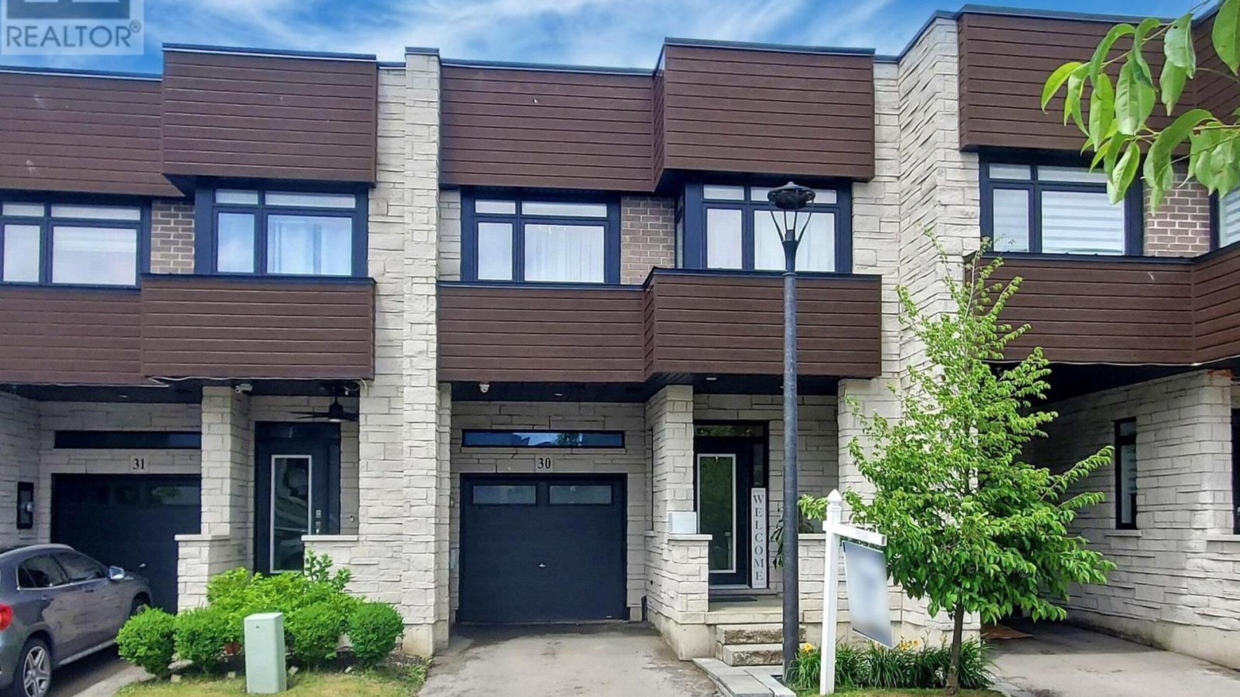 30 - 35 MIDHURST HEIGHTS Image