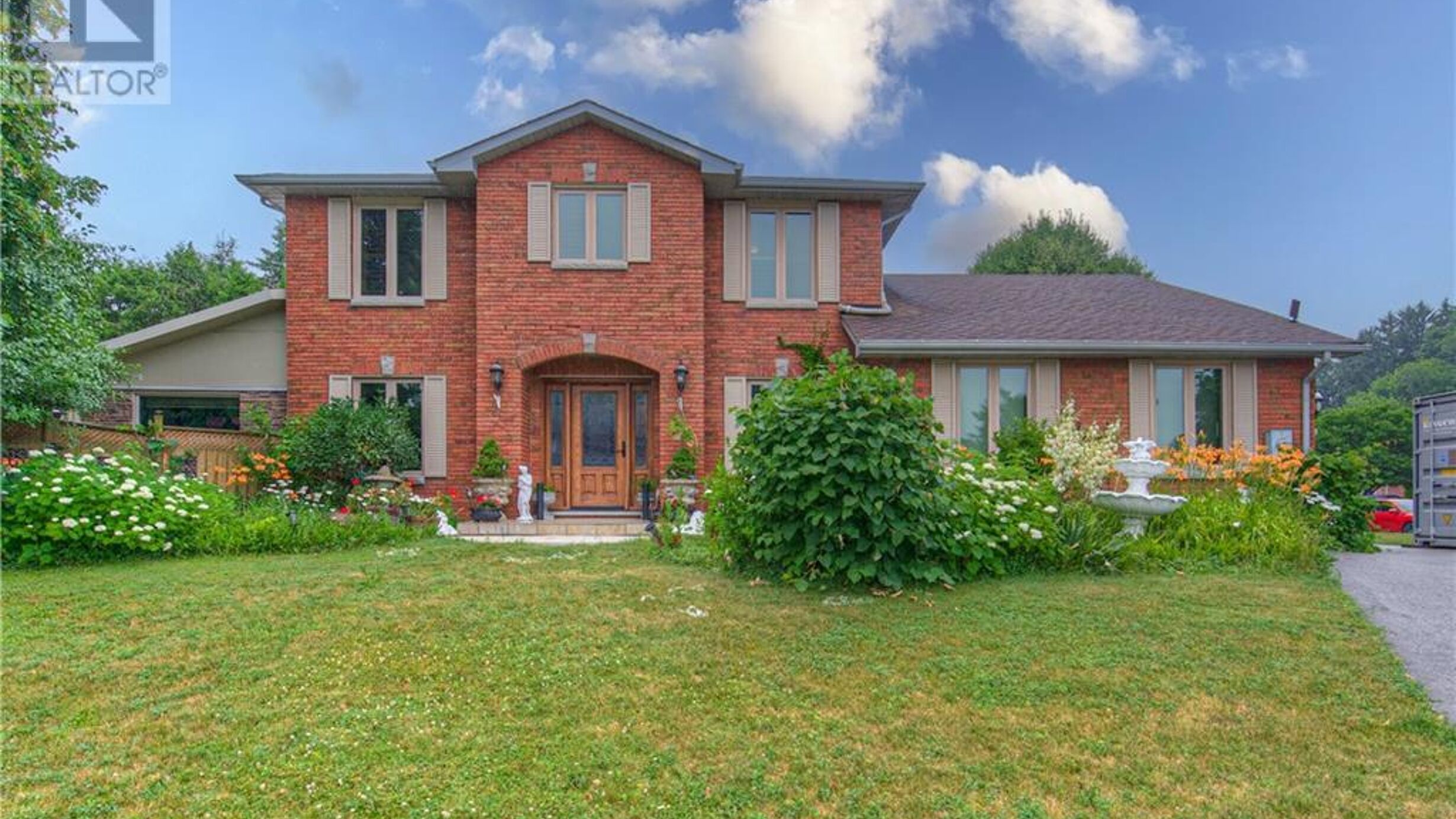 310 CAVENDISH Drive Image