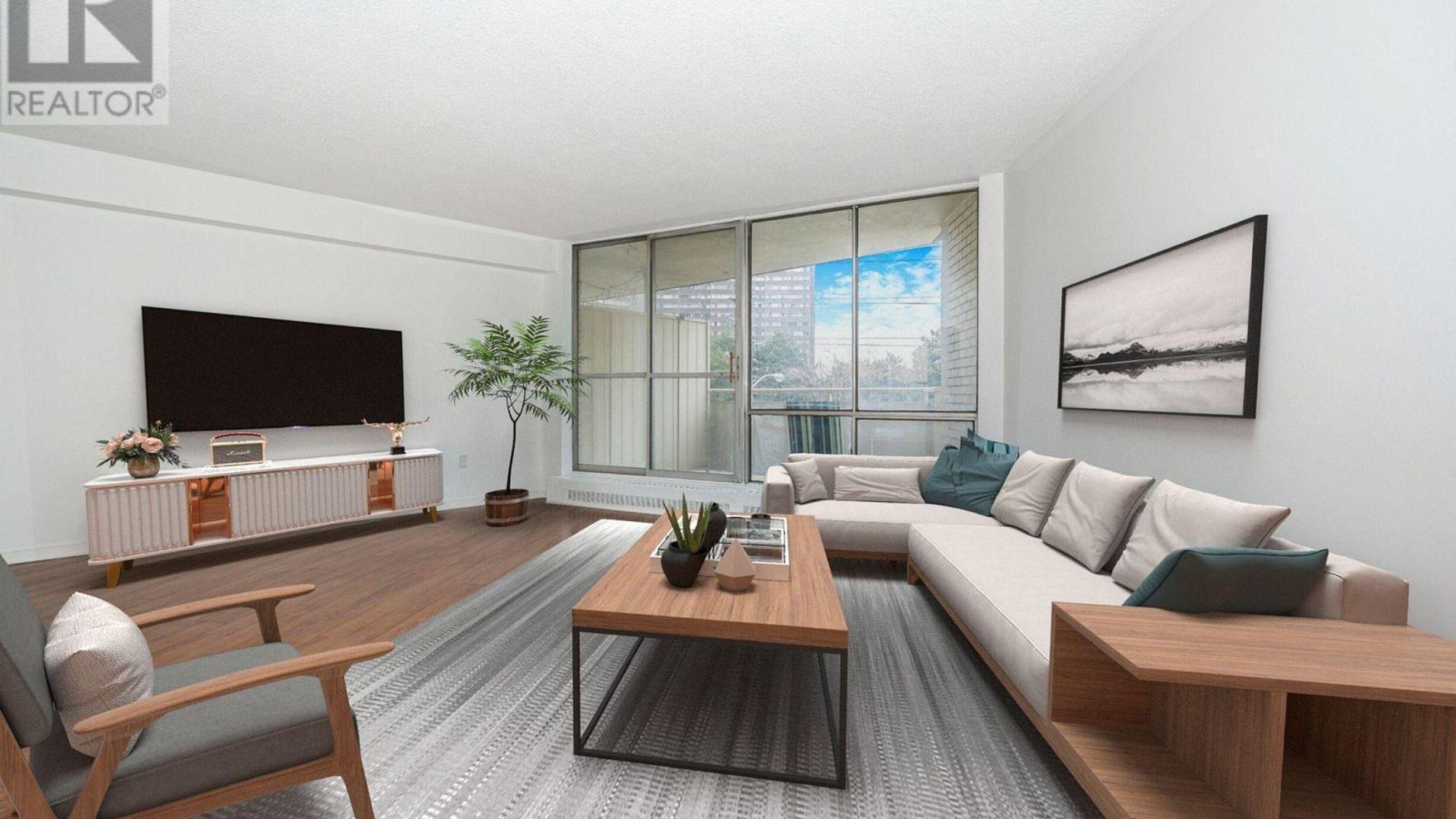 207 - 330 DIXON ROAD Image