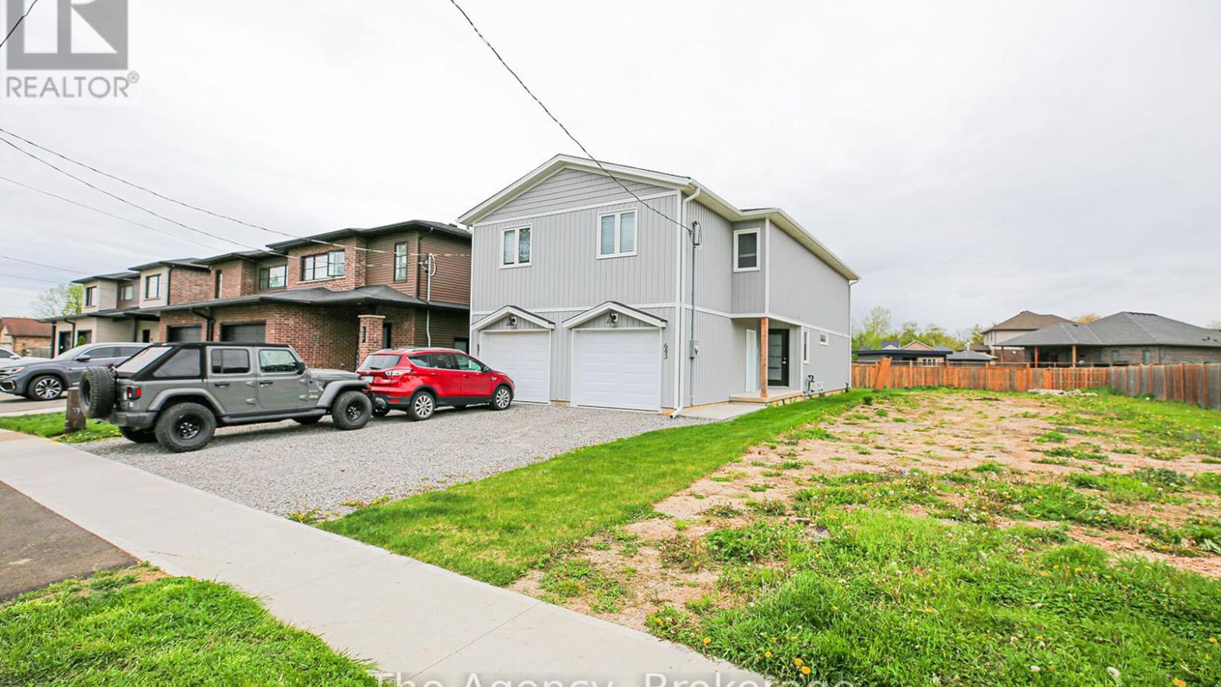 643 CLARE AVENUE Image