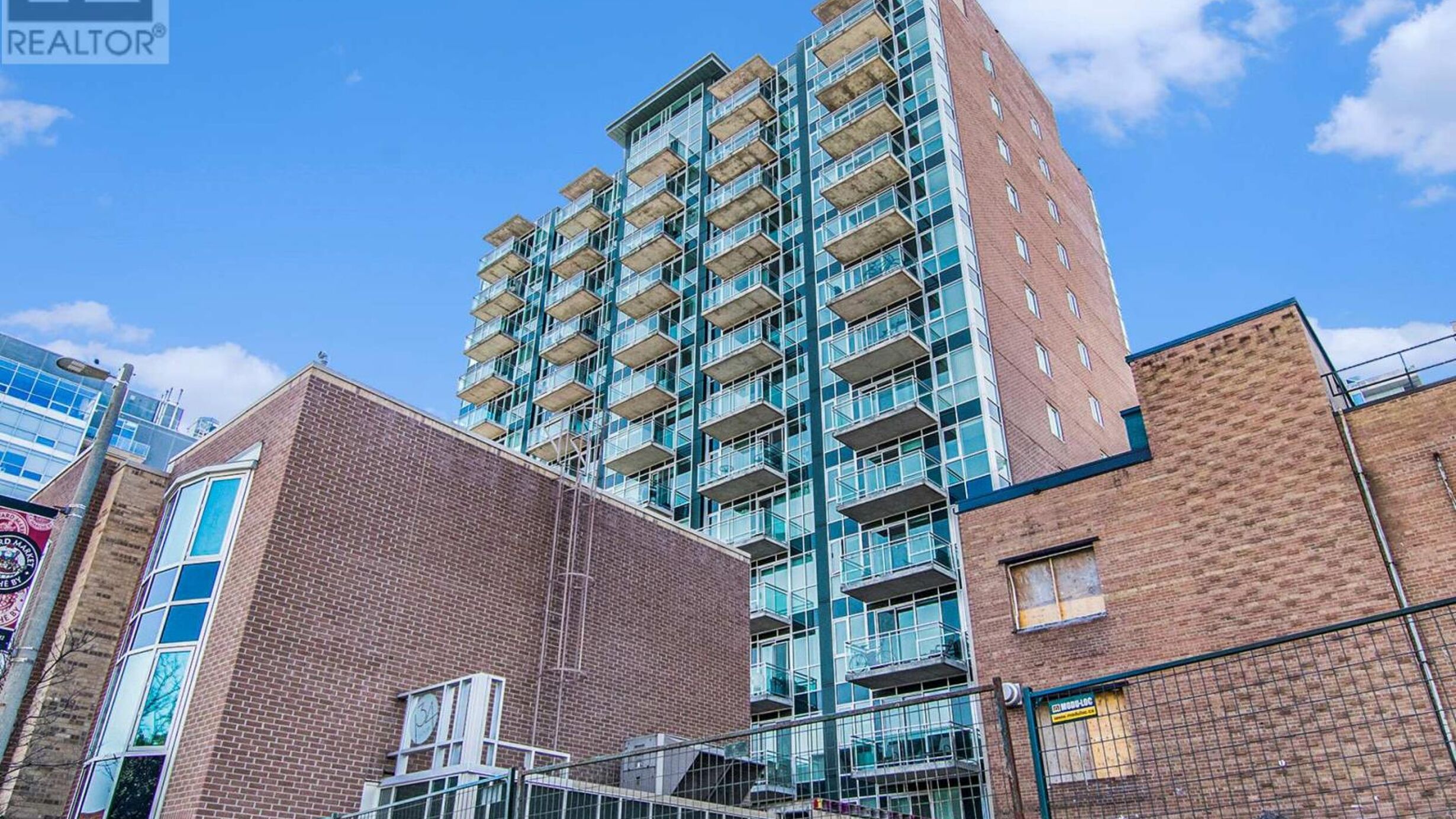 202 - 134 YORK STREET Image