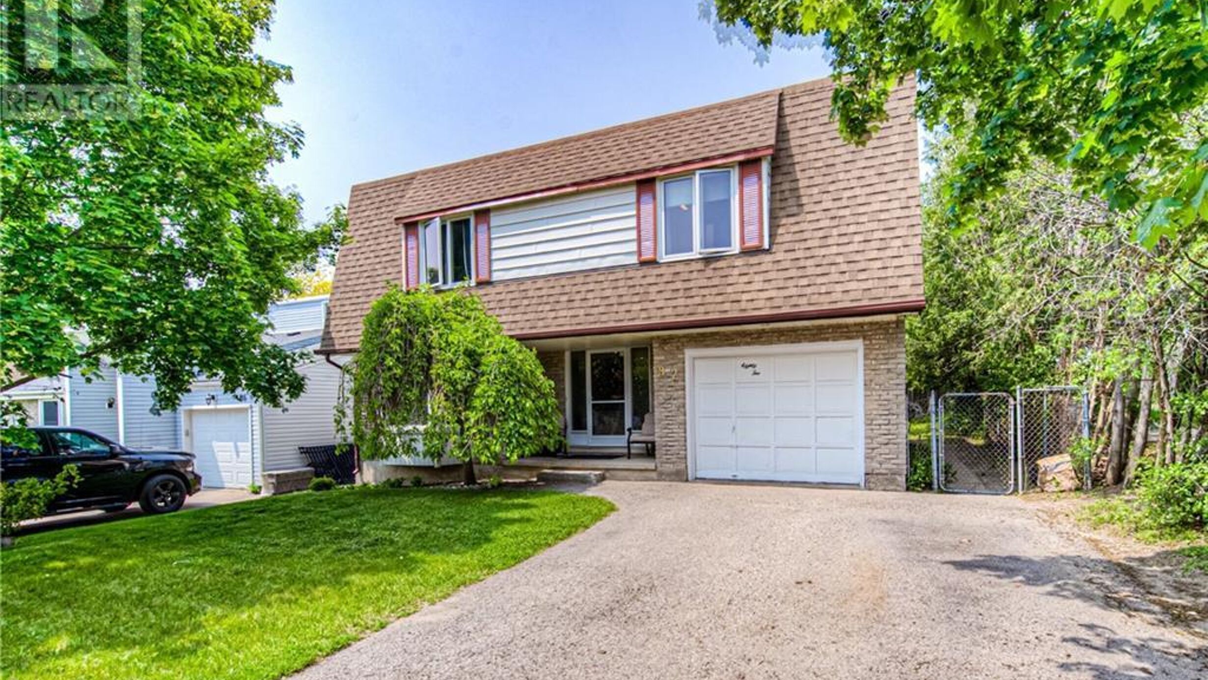 82 ROSENEATH Crescent Image