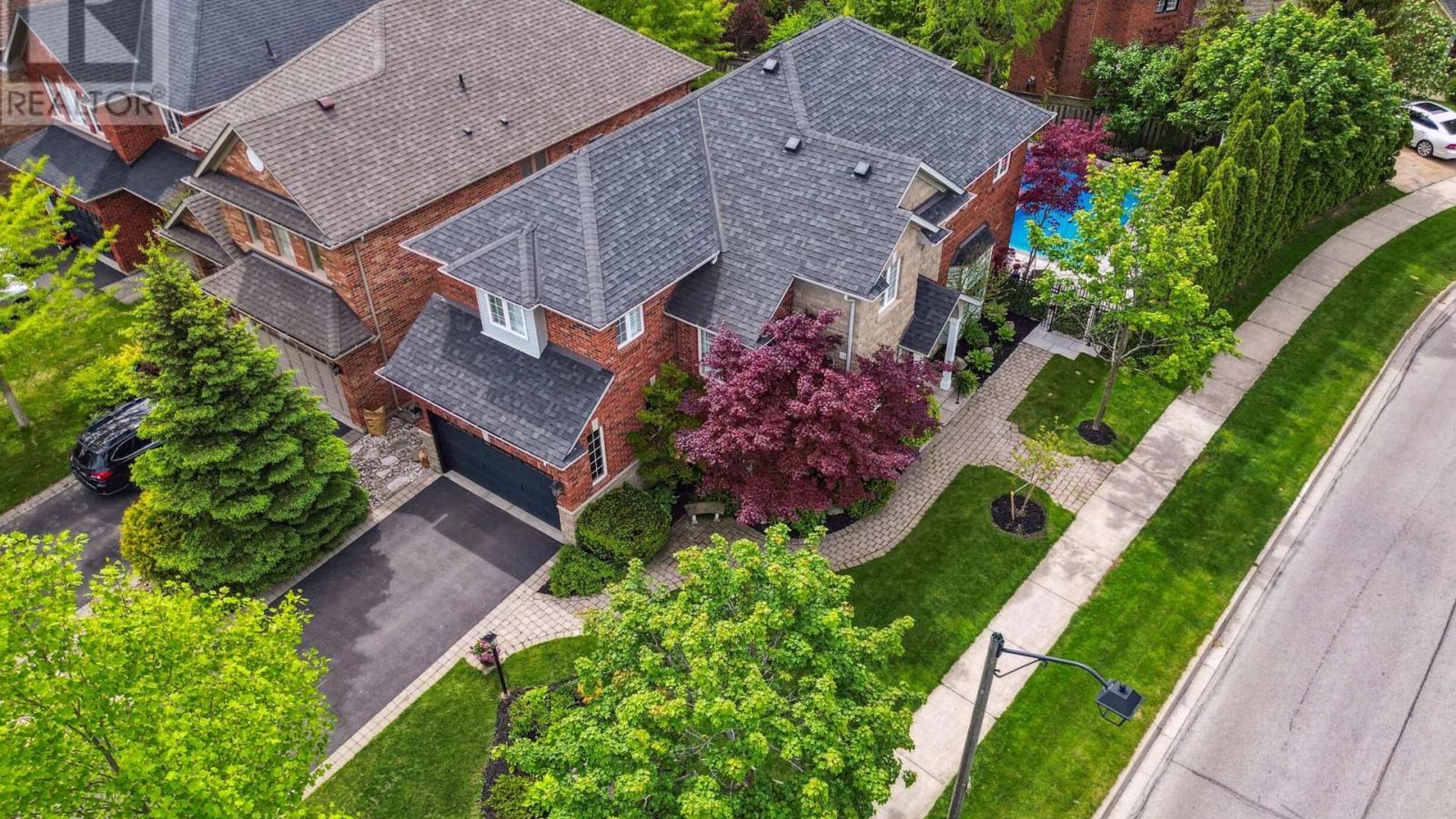 2074 SPRINGDALE ROAD Image