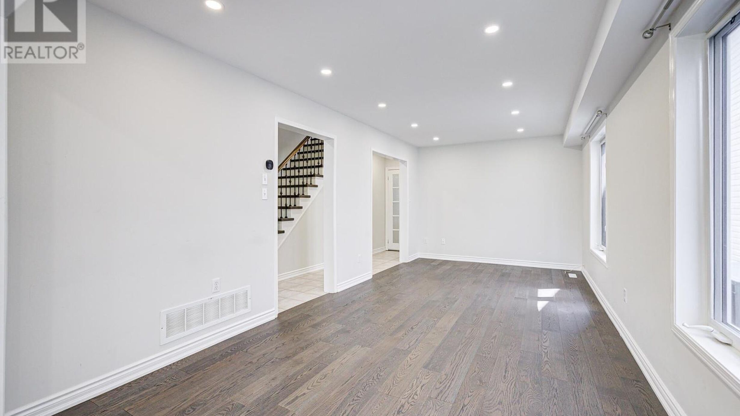72 BILLINGSLEY CRESCENT Image