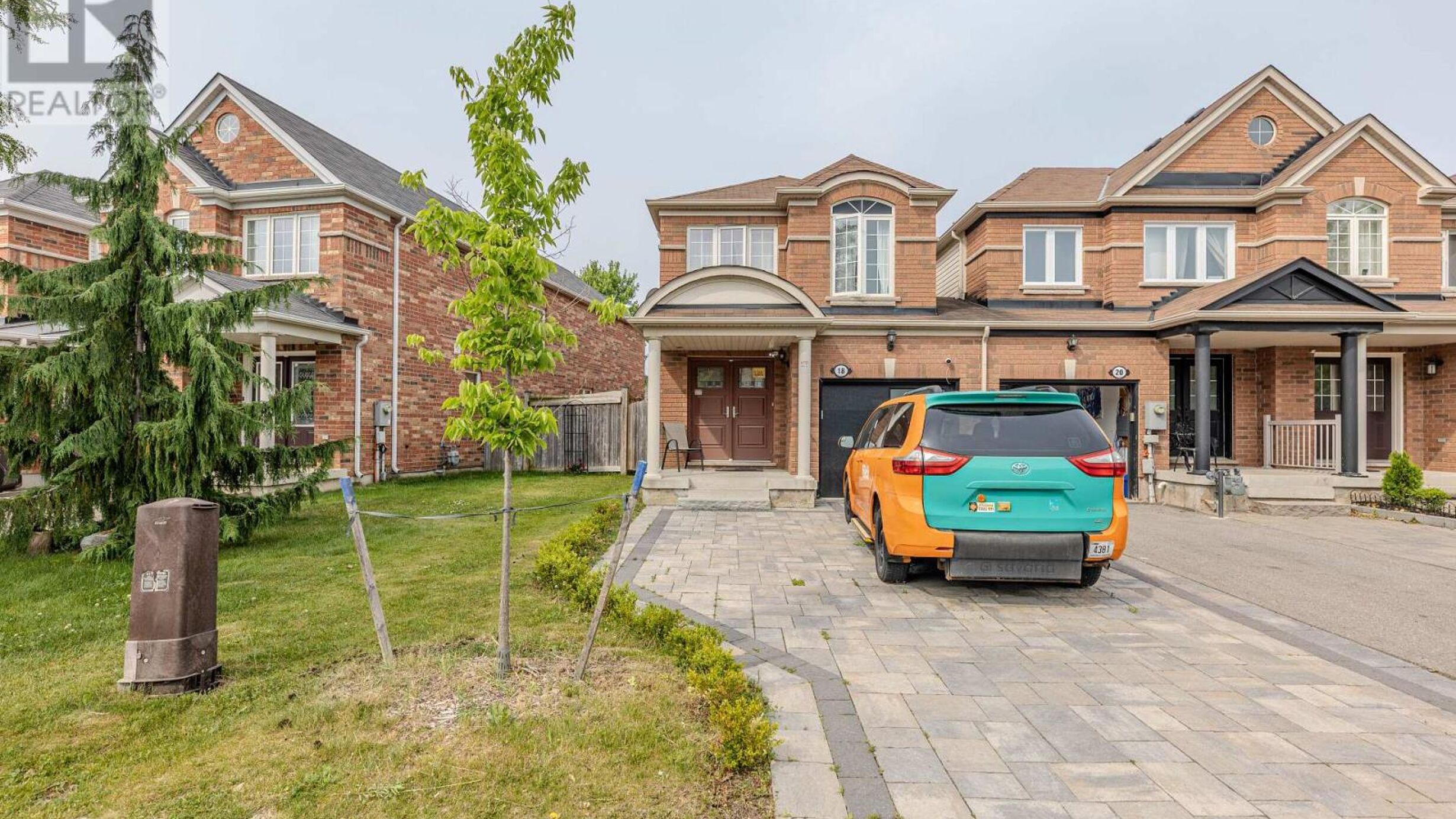 18 SUMMIT DRIVE Image
