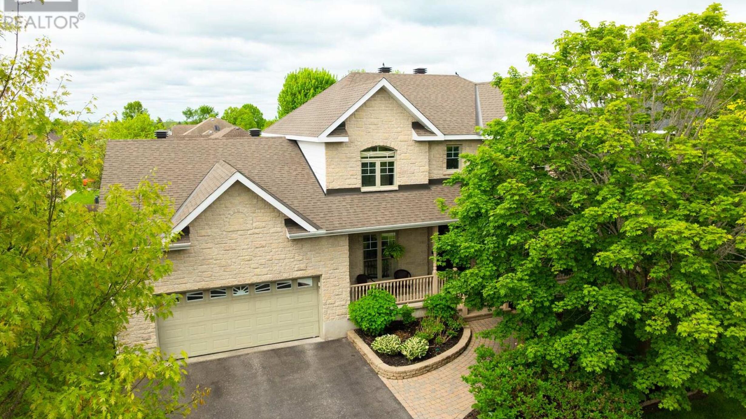 185 GLENNCASTLE DRIVE Image